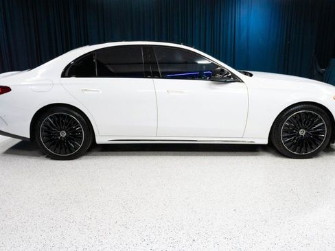 New 2026 Mercedes-Benz E 350 Sedan image 4