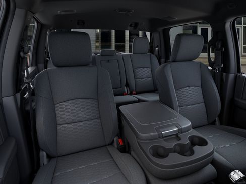 New 2026 RAM 2500 Big Horn AWD/4WD image 44