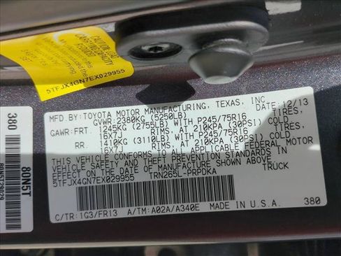 Used 2014 Toyota Tacoma PreRunner w/ Convenience Package RWD image 15