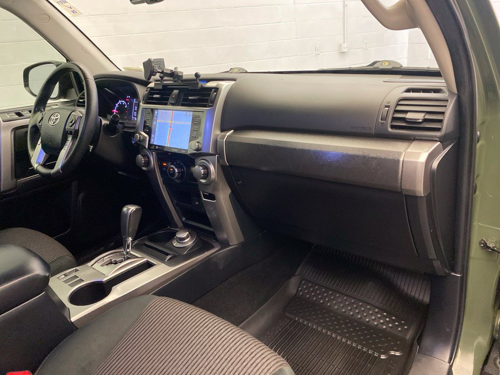Used 2022 Toyota 4Runner Trail Special Edition AWD/4WD image 25