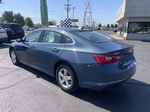 Used 2024 Chevrolet Malibu LS image 3