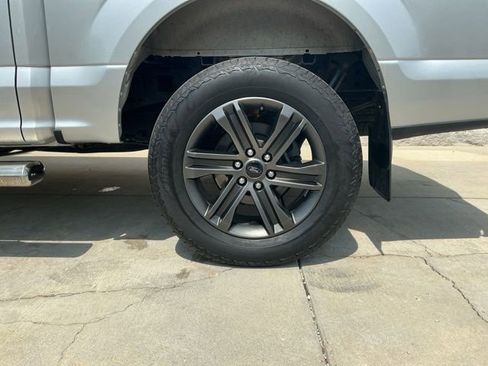 Used 2015 Ford F150 XLT AWD/4WD image 25