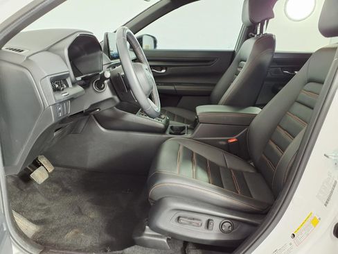 Used 2025 Honda CR-V Sport-L image 13