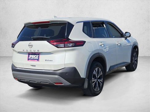 Used 2022 Nissan Rogue SV AWD/4WD image 5