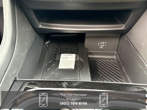 New 2026 Chrysler Pacifica Limited image 17