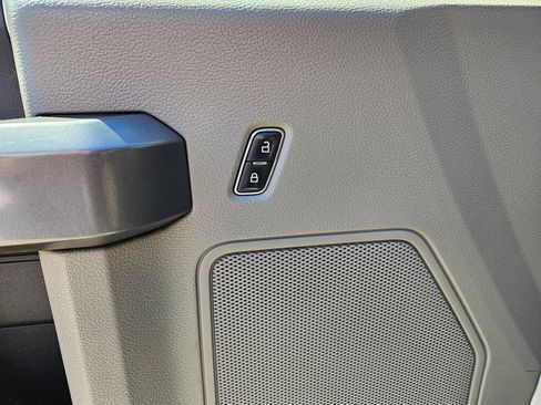 Used 2020 Ford F150 XLT image 20