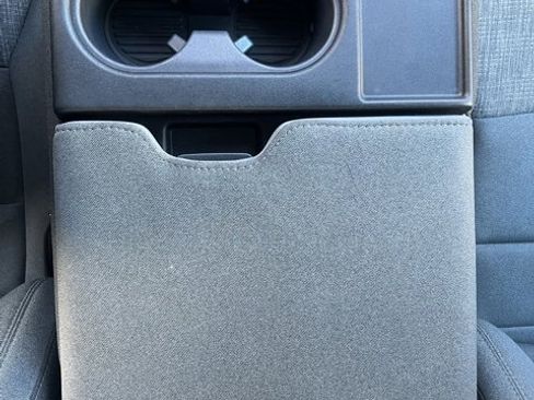 Used 2024 Ford F250 XLT w/ Snow Plow Prep Package image 32