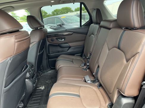 Certified 2024 Honda Pilot Elite image 15
