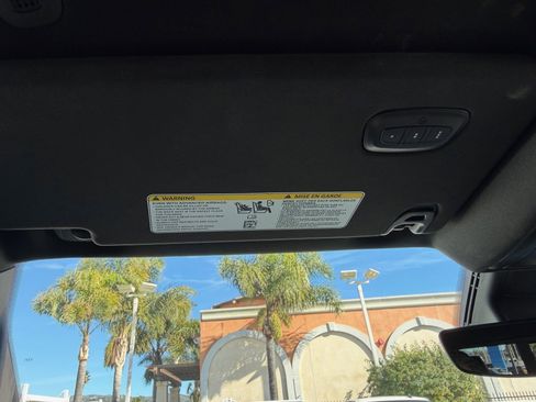 Used 2025 RAM 1500 Laramie image 37