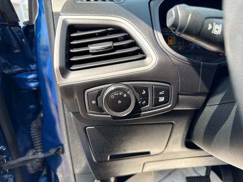 Certified 2023 Ford Edge SEL w/ Convenience Package AWD/4WD image 19