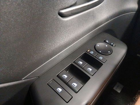 New 2026 Hyundai Kona SE FWD image 21