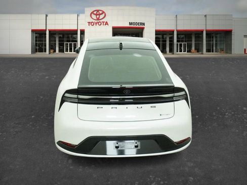 New 2026 Toyota Prius Plug-In Hybrid image 18