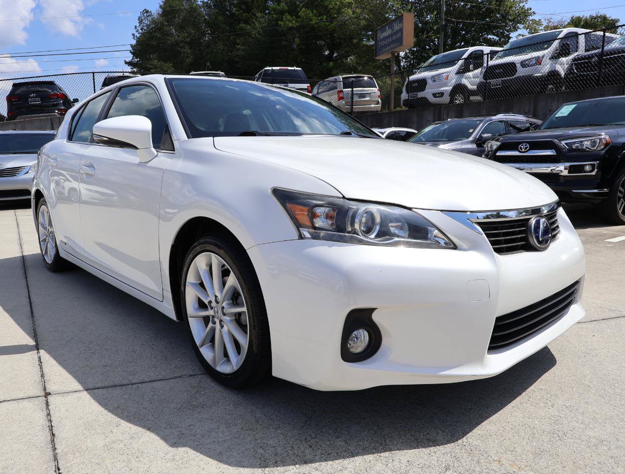 Used 2012 Lexus CT 200h Premium FWD image 9