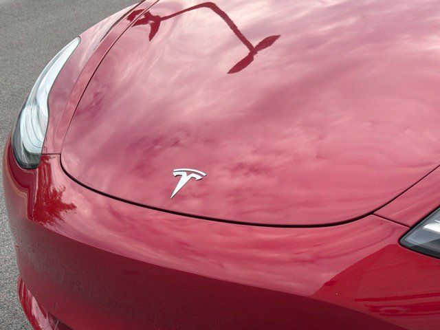 Used 2018 Tesla Model 3 Long Range AWD/4WD image 5