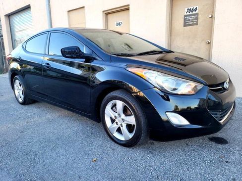 Used 2012 Hyundai Elantra GLS w/ Preferred Pkg 3 image 12