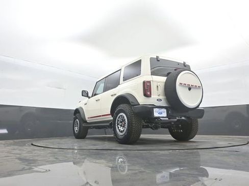 New 2026 Ford Bronco Outer Banks AWD/4WD image 37