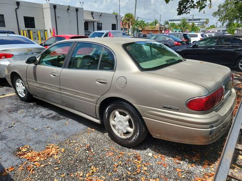 Used 2001 Buick Le Sabre Custom w/ Luxury Pkg FWD image 4