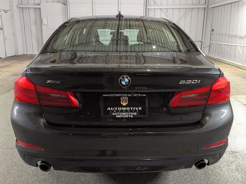 Used 2018 BMW 530i xDrive image 11