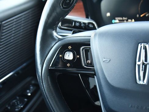 Used 2022 Lincoln Corsair Reserve w/ Elements Package image 34