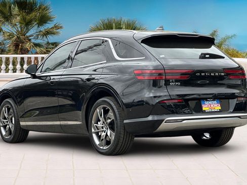 Used 2023 Genesis Electrified GV70 Prestige w/ Prestige Package image 7