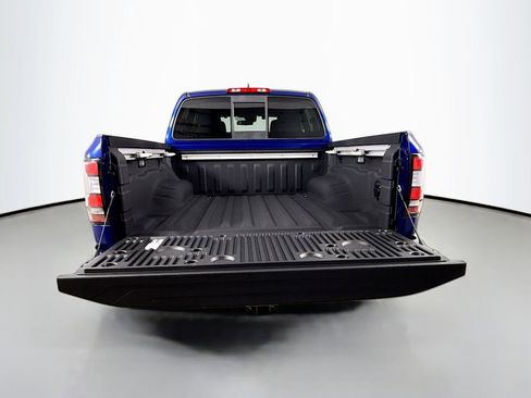 Used 2022 Nissan Frontier SV image 28