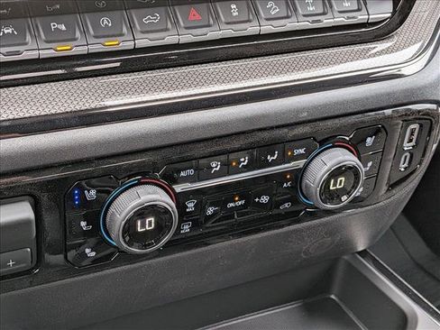 New 2026 Chevrolet Silverado 1500 ZR2 AWD/4WD image 13