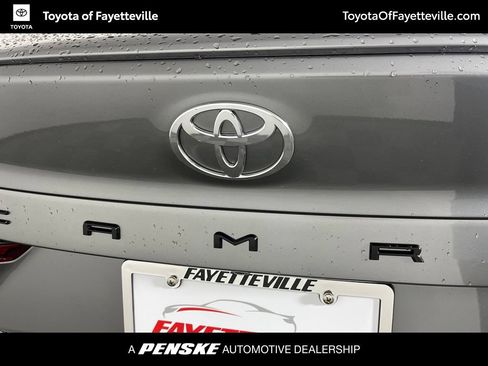 Used 2026 Toyota Camry SE FWD image 10
