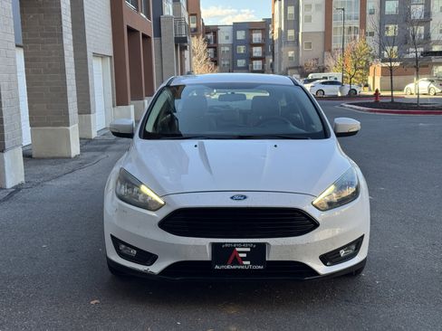 Used 2016 Ford Focus SE image 9