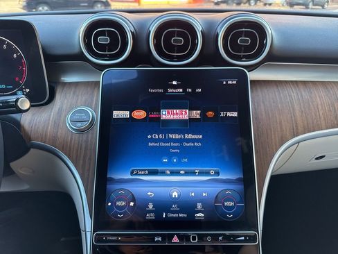 Certified 2022 Mercedes-Benz C 300 4MATIC Sedan image 30