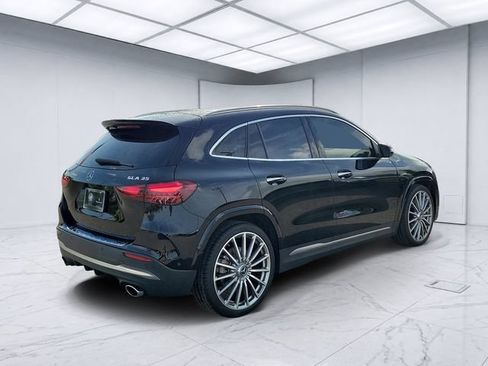 Used 2025 Mercedes-Benz GLA 35 AMG 4MATIC image 4