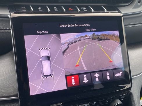 New 2025 Jeep Grand Cherokee Limited image 44