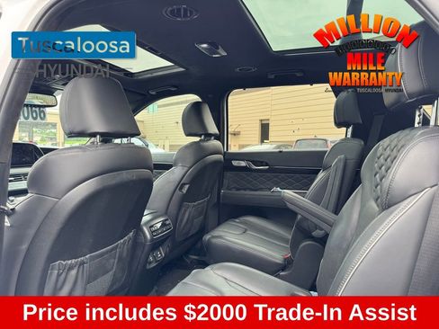 Used 2022 Hyundai Palisade Calligraphy w/ Cargo Package FWD image 11