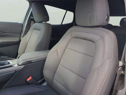 New 2026 Chevrolet Equinox EV LT w/ LPO, Blackout Package FWD image 23