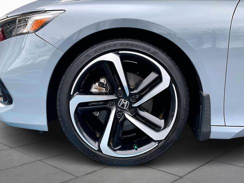 Used 2021 Honda Accord Sport image 10
