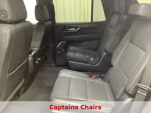 Used 2025 GMC Yukon Denali AWD/4WD image 27