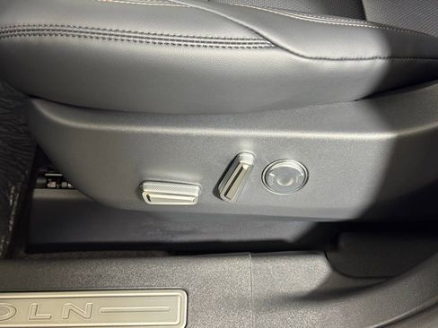 New 2026 Lincoln Nautilus Premier w/ Equipment Group 102A image 21