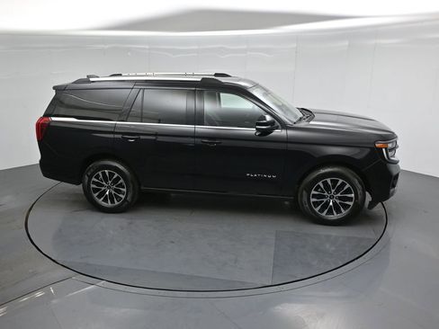 Certified 2025 Ford Expedition Platinum image 53