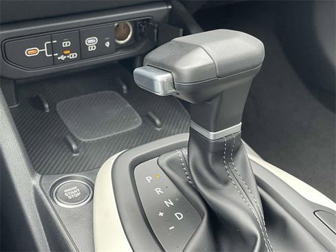 New 2025 Kia K4 GT-Line w/ GT-Line Sunroof Package image 36