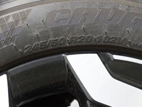 Used 2024 Kia Telluride S image 40