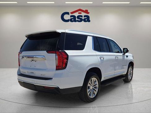 Used 2024 GMC Yukon SLT RWD image 3