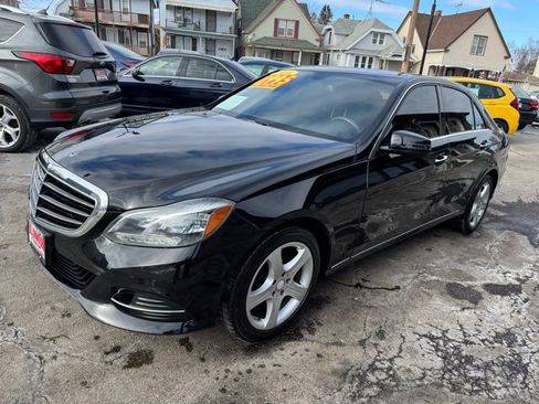 Used 2016 Mercedes-Benz E 350 E 350 4MATIC w/ Premium Package image 3