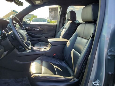 Certified 2023 Chevrolet Traverse RS w/ LPO, Floor Liner Package image 19