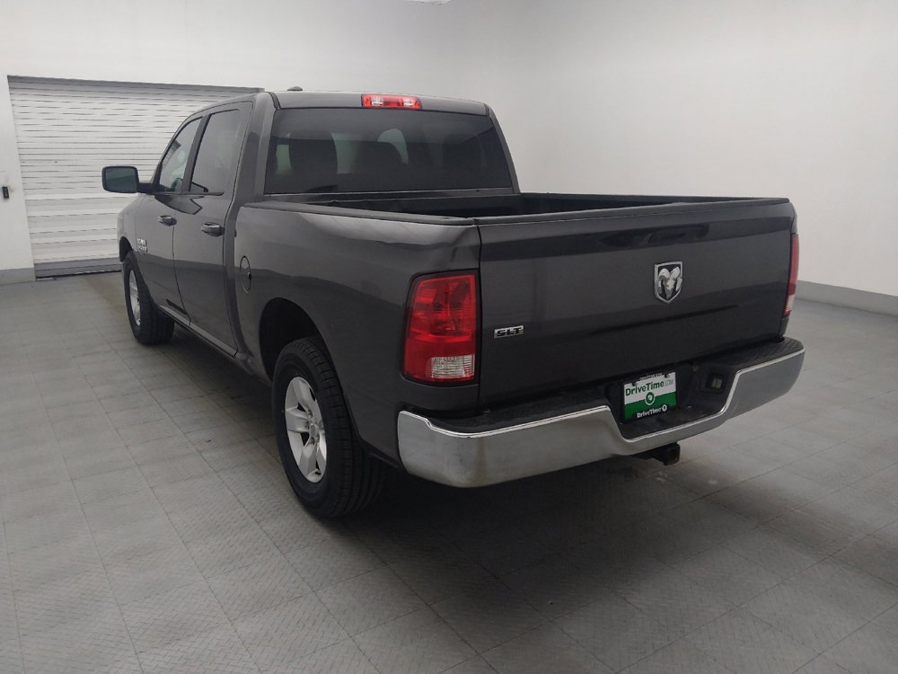 Used 2021 RAM 1500 Classic SLT RWD image 5