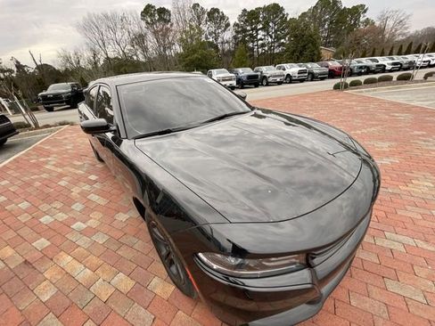 Used 2022 Dodge Charger SXT image 22