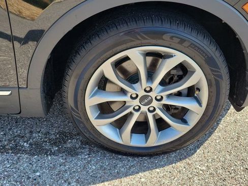 Used 2015 Lincoln MKC AWD w/ Equipment Group 101A Select image 12