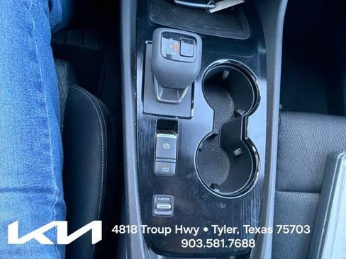 Used 2024 Nissan Rogue SV FWD image 21