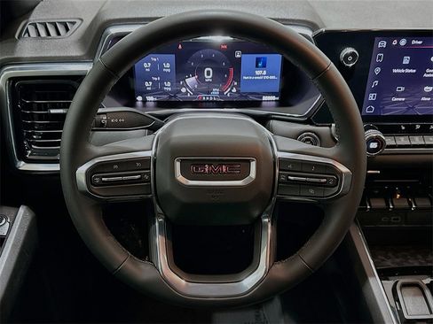 Used 2024 GMC Canyon Elevation w/ Convenience Package image 11