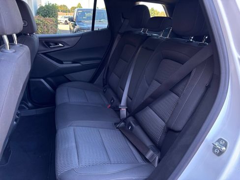Used 2025 Chevrolet Equinox LT FWD image 36