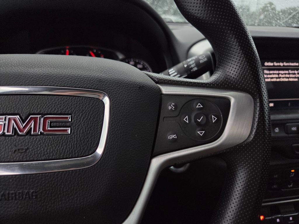 Used 2024 GMC Terrain SLE FWD image 24