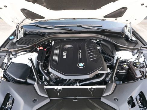 Used 2018 BMW 540i image 18